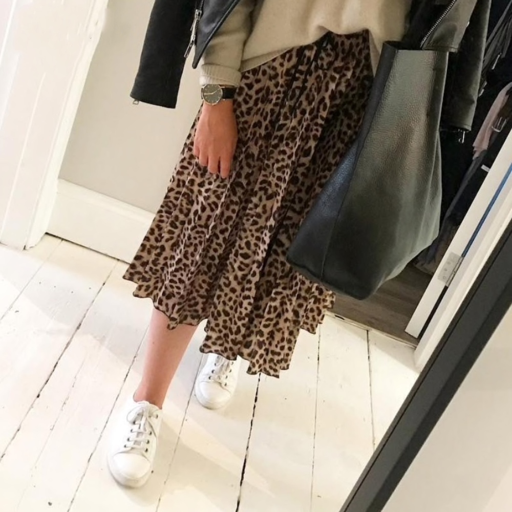Cheetah Print Pleated Midi Skirt w/Drawstring - Picture 5 of 10
